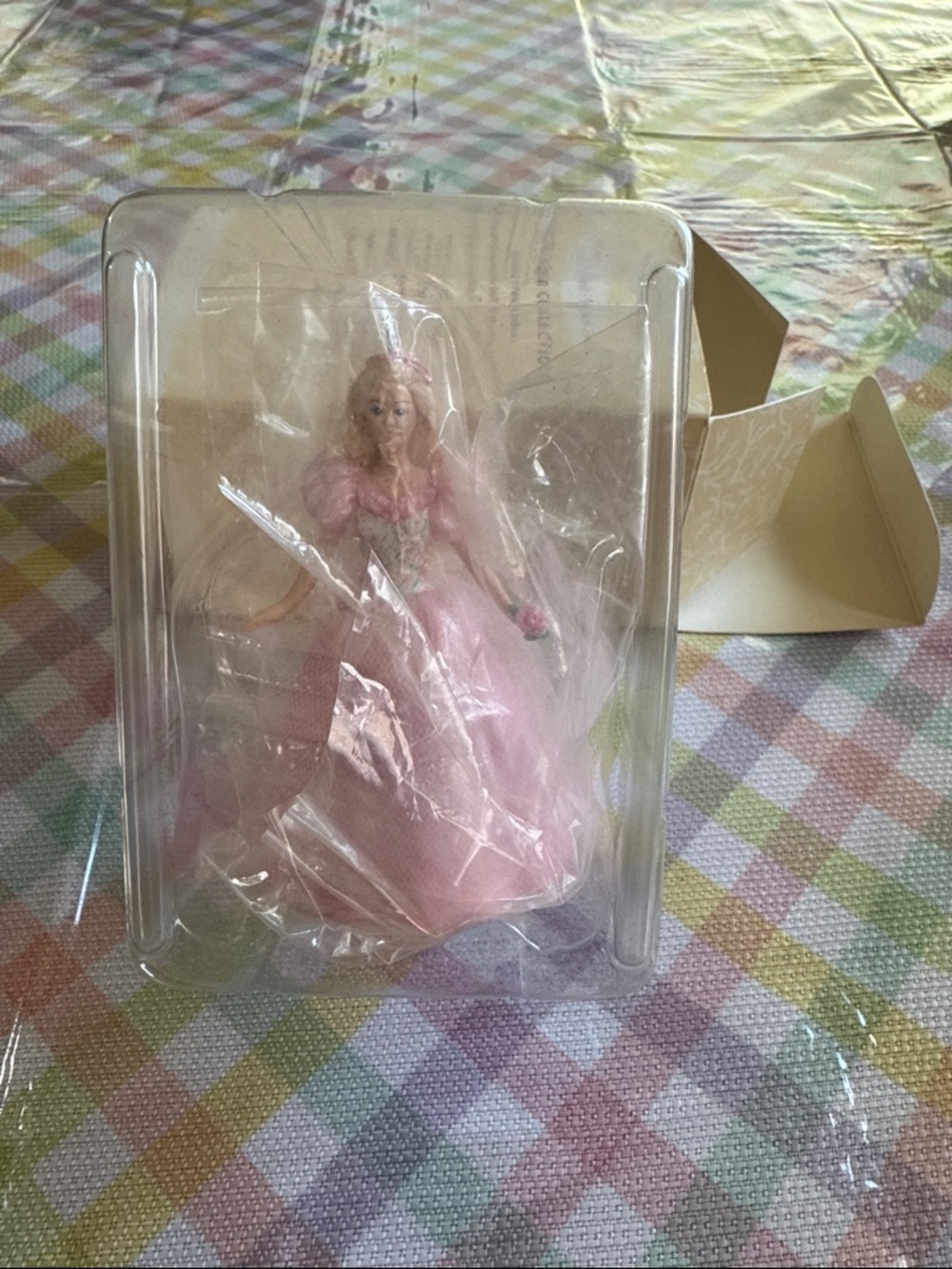 Springtime Barbie - Picture 8 of 8